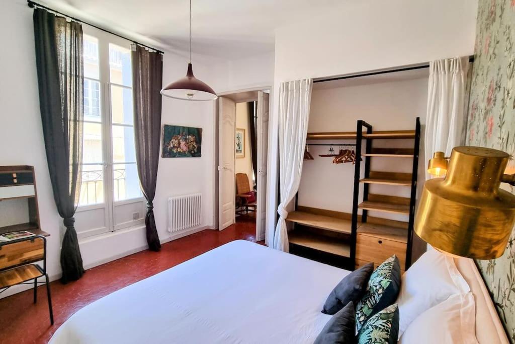 Le Palais 10, Superbe Appartement D'Exception Authentique Centre Historique Σετ Εξωτερικό φωτογραφία